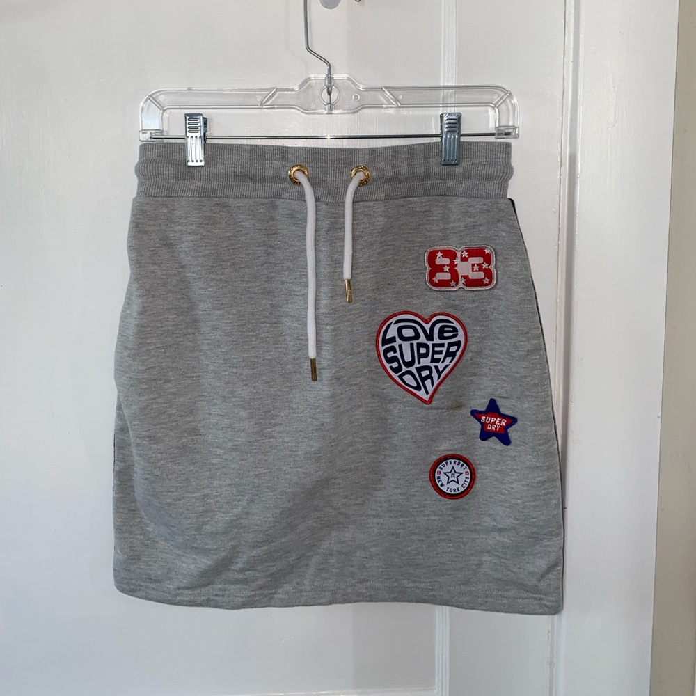 Superdry sweatskirt
